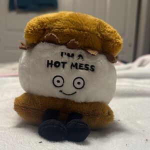 Stuffed s’more’s “I’m a hot mess” gag gift